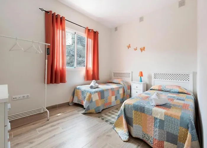 Semesterbostad In Garachico With Mountain Views *